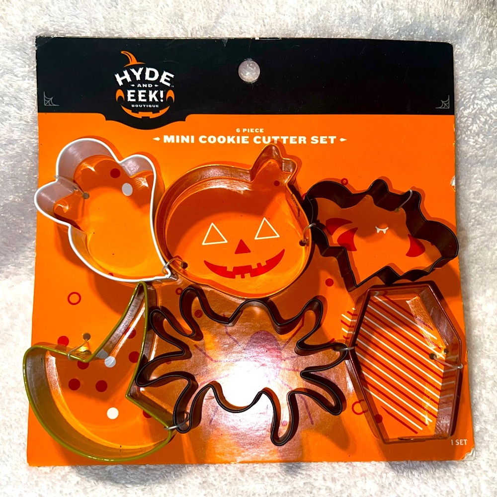 HYDE and EEK! Halloween Mini Cookie Cutter Set 👻